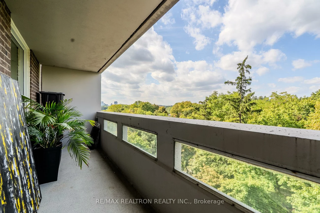 60, Inverlochy, Royal Orchard, Markham