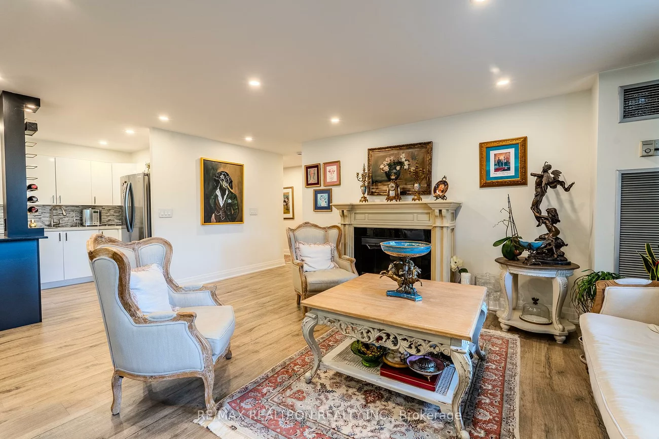 60, Inverlochy, Royal Orchard, Markham