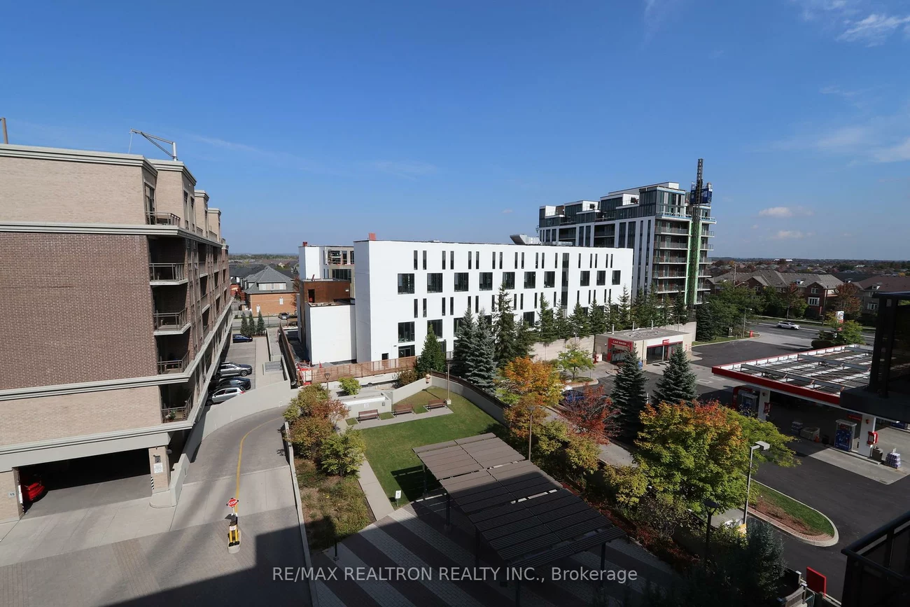 540, BUR OAK, Berczy, Markham