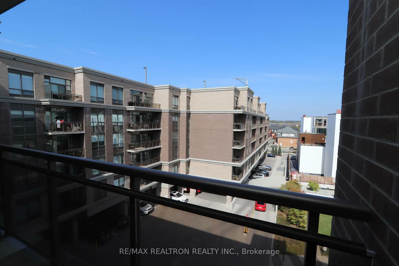 540, BUR OAK, Berczy, Markham