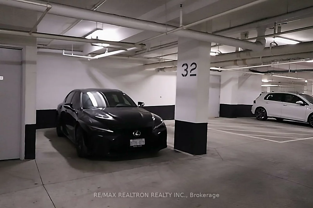 540, BUR OAK, Berczy, Markham