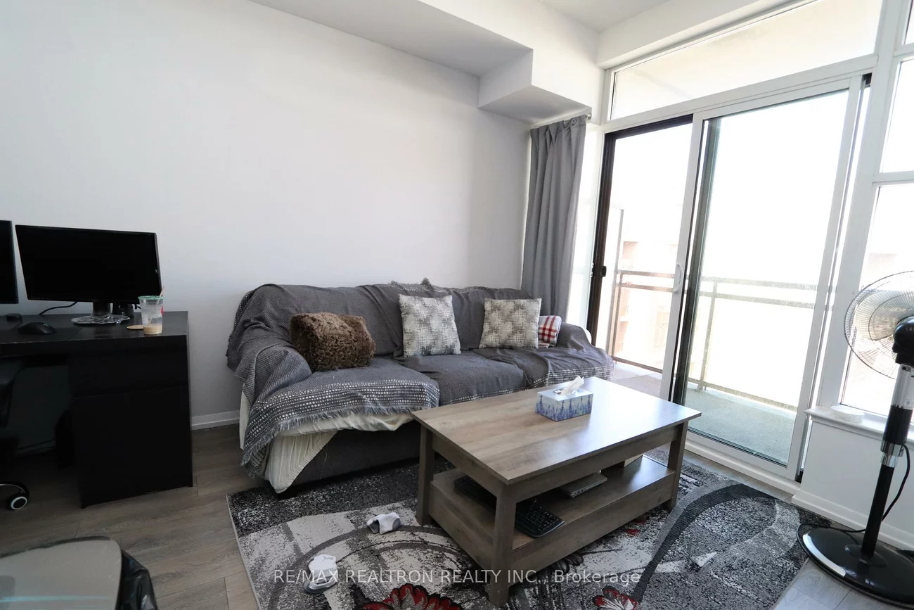 540, BUR OAK, Berczy, Markham