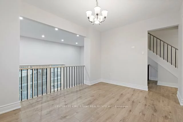 37, New Port, Thornhill, Markham