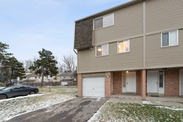 37, New Port, Thornhill, Markham
