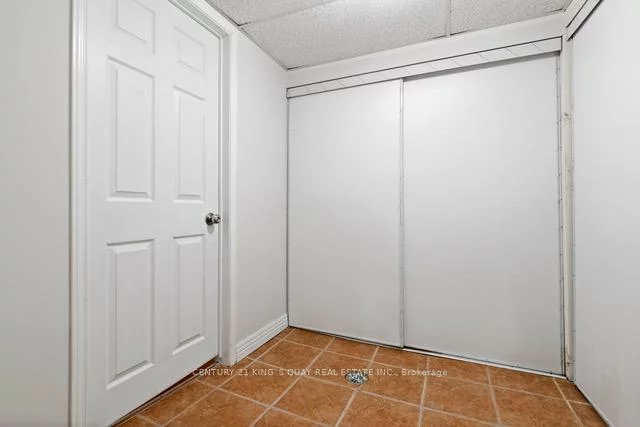 37, New Port, Thornhill, Markham