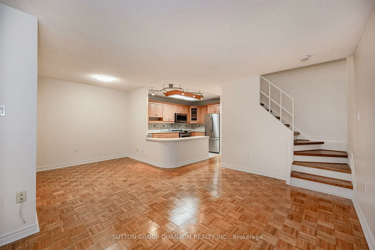 16B, Elgin, Thornhill, Markham