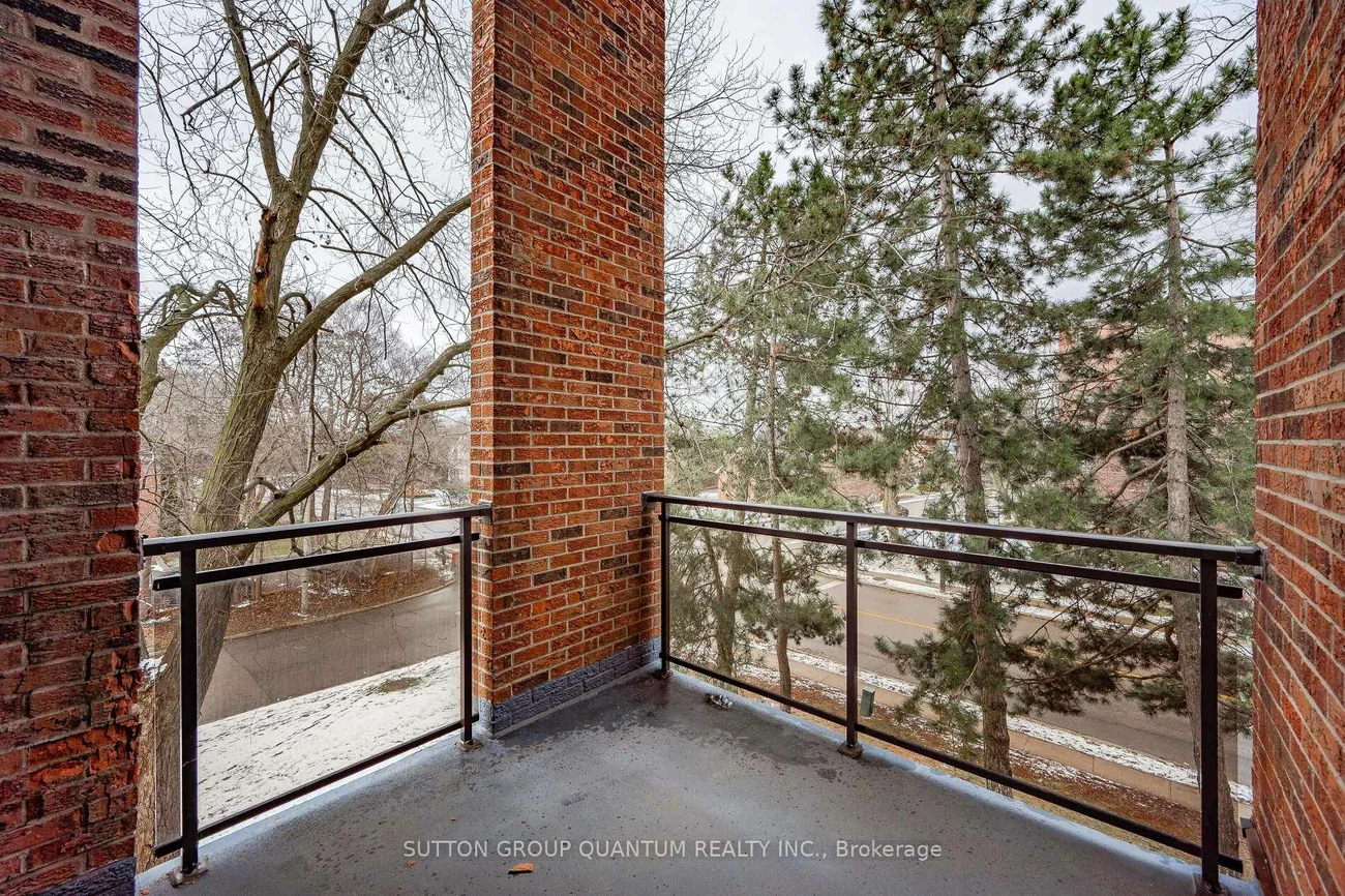 16B, Elgin, Thornhill, Markham