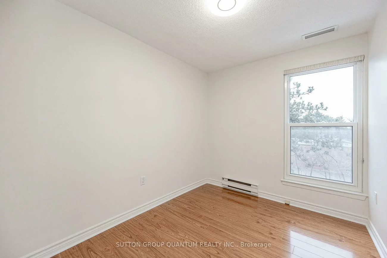 16B, Elgin, Thornhill, Markham