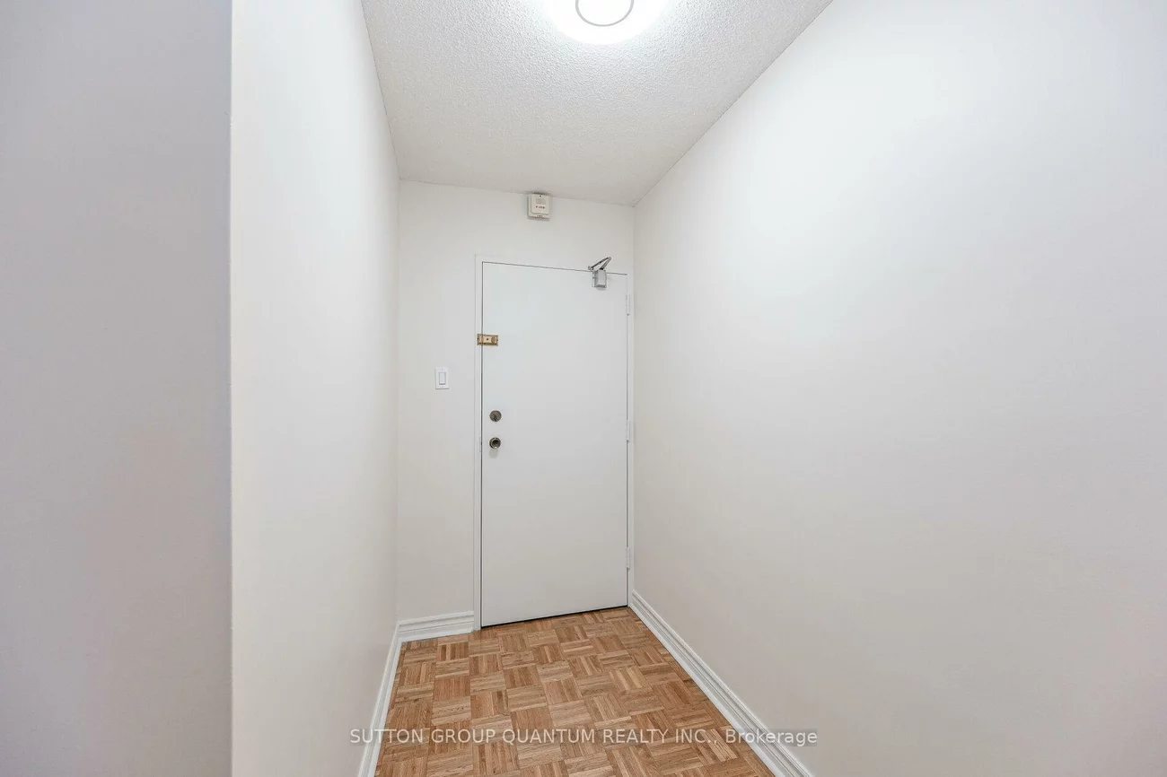 16B, Elgin, Thornhill, Markham