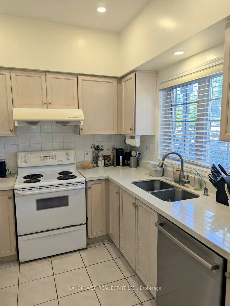 10, Cox, Unionville, Markham