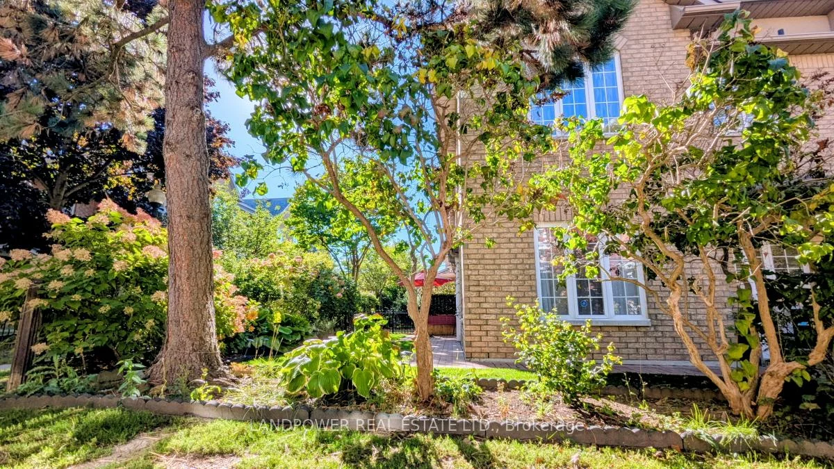 10, Cox, Unionville, Markham