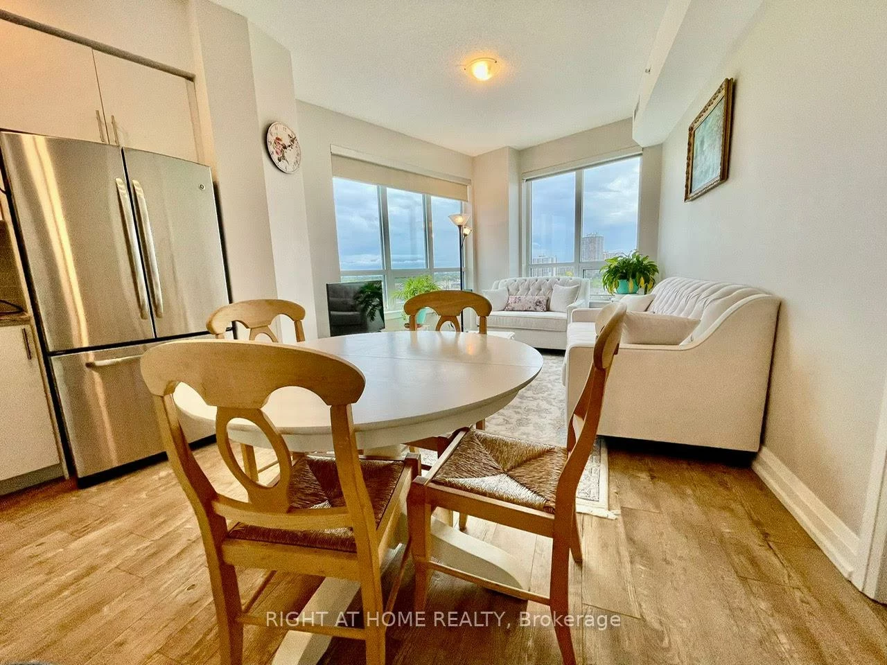 7161, Yonge, Grandview, Markham