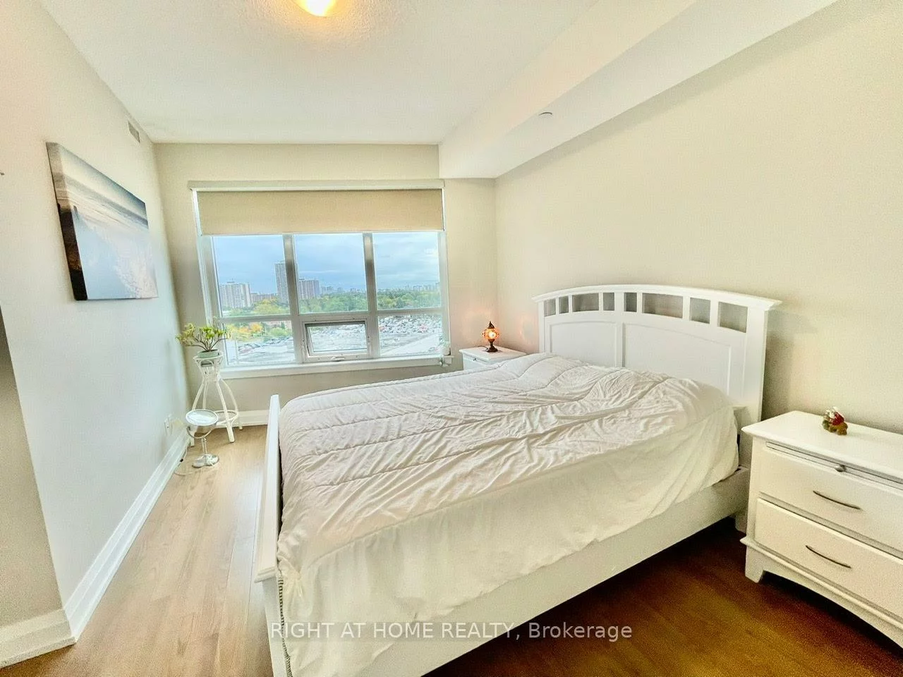 7161, Yonge, Grandview, Markham
