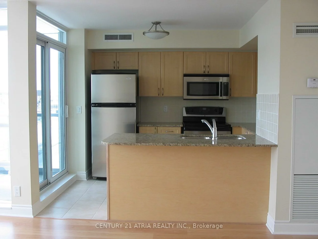 75, South Town Centre, Unionville, Markham