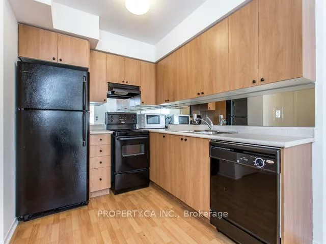 2285, Bur Oak, Greensborough, Markham