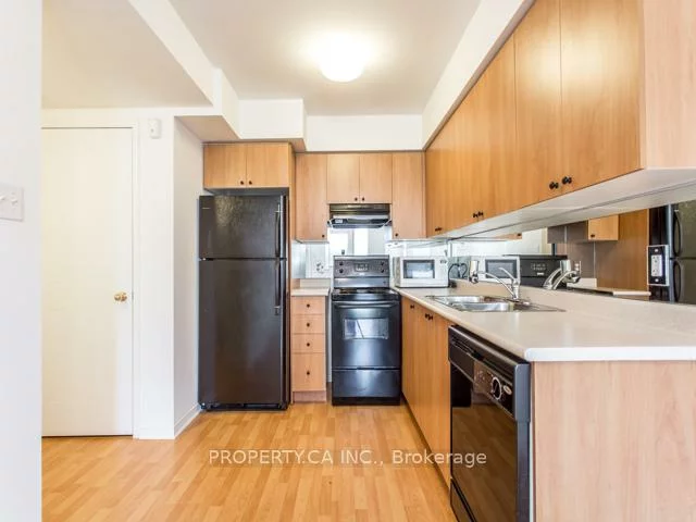 2285, Bur Oak, Greensborough, Markham