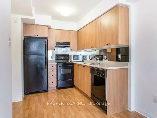 2285, Bur Oak, Greensborough, Markham