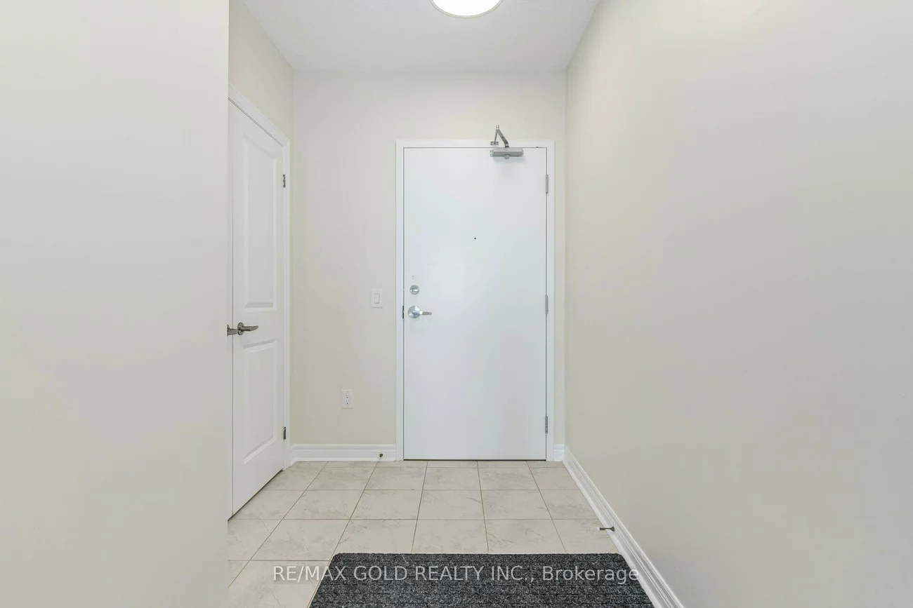 39, New Delhi, Cedarwood, Markham