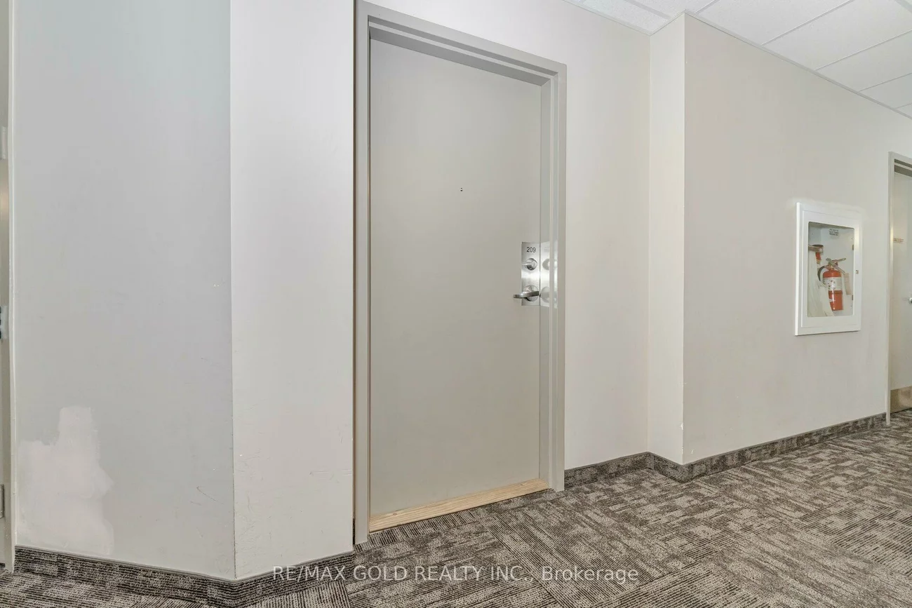 39, New Delhi, Cedarwood, Markham