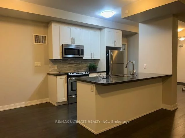 540, Bur Oak, Berczy, Markham