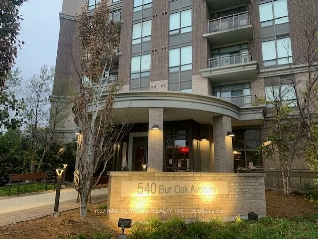 540, Bur Oak, Berczy, Markham
