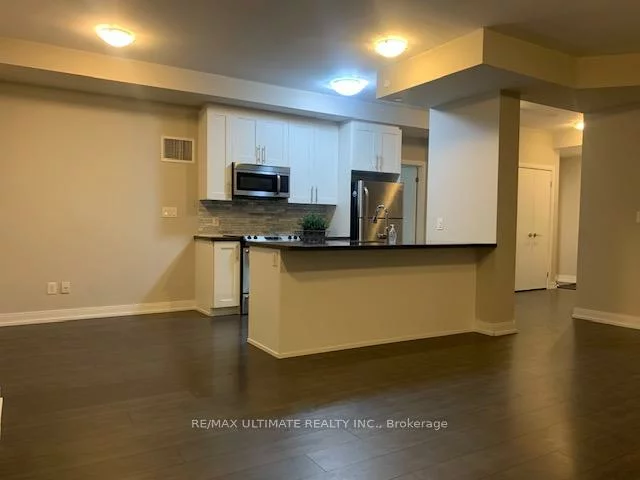 540, Bur Oak, Berczy, Markham