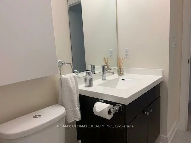 540, Bur Oak, Berczy, Markham