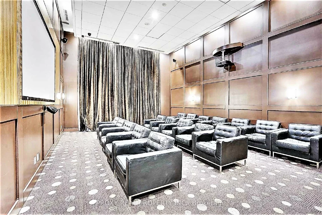 60, South Town Centre, Unionville, Markham