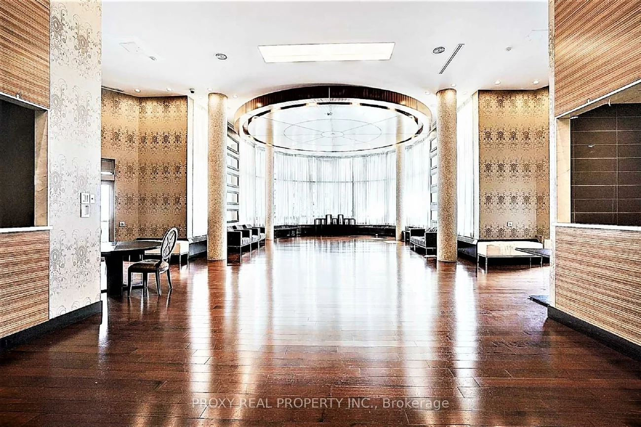 60, South Town Centre, Unionville, Markham