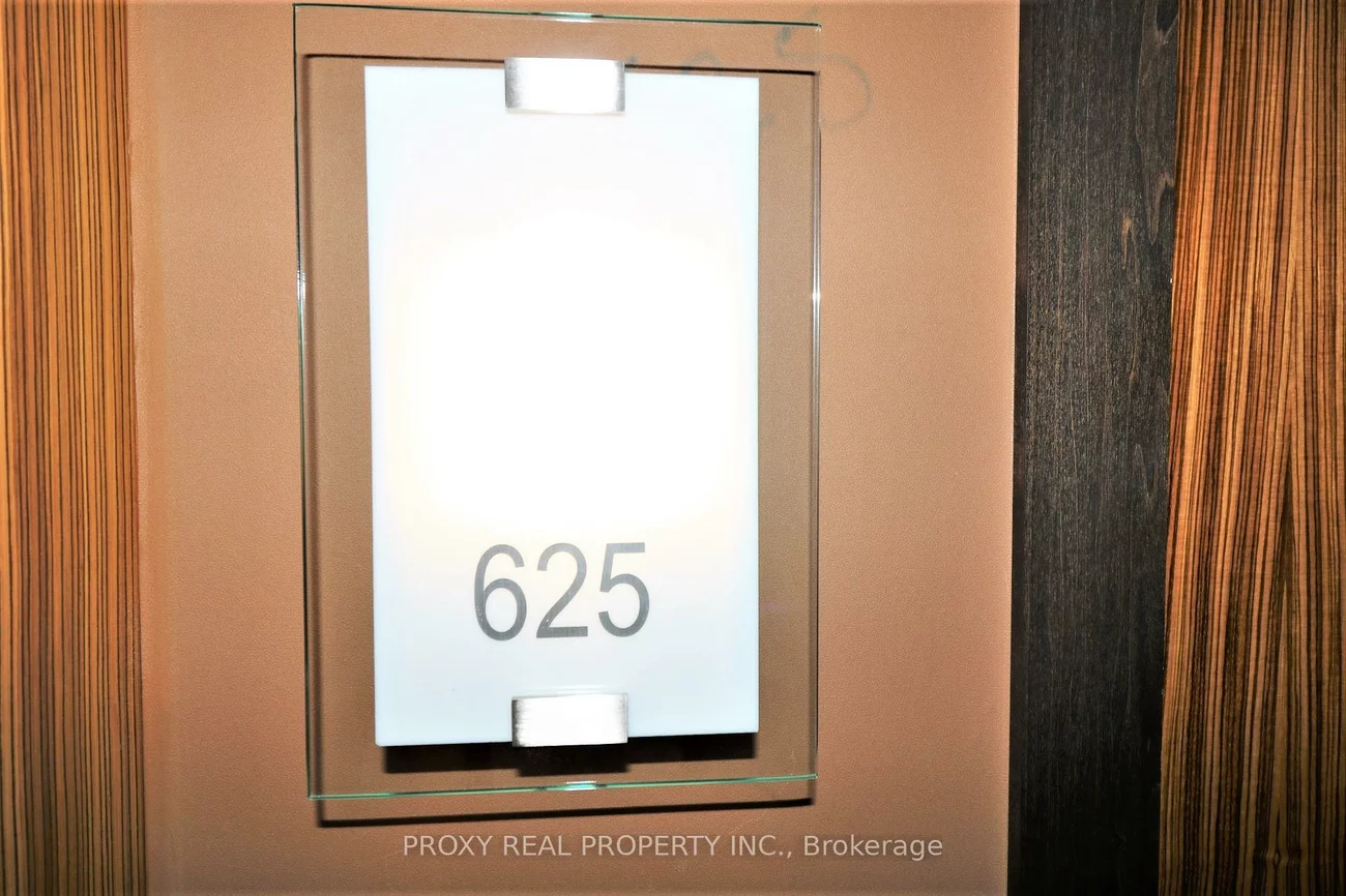 60, South Town Centre, Unionville, Markham