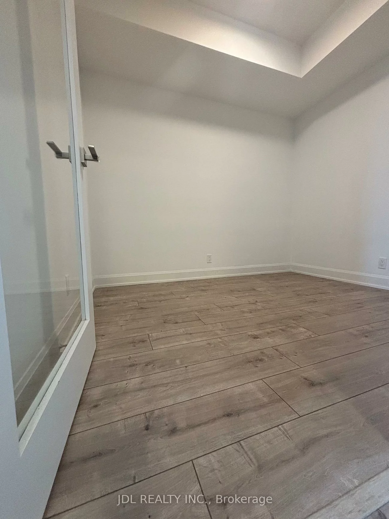 38, Water Walk, Unionville, Markham