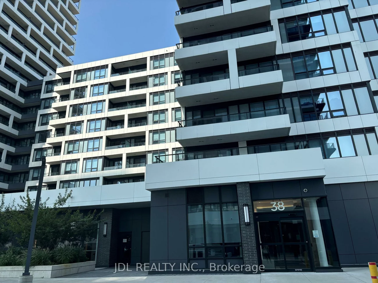 38, Water Walk, Unionville, Markham