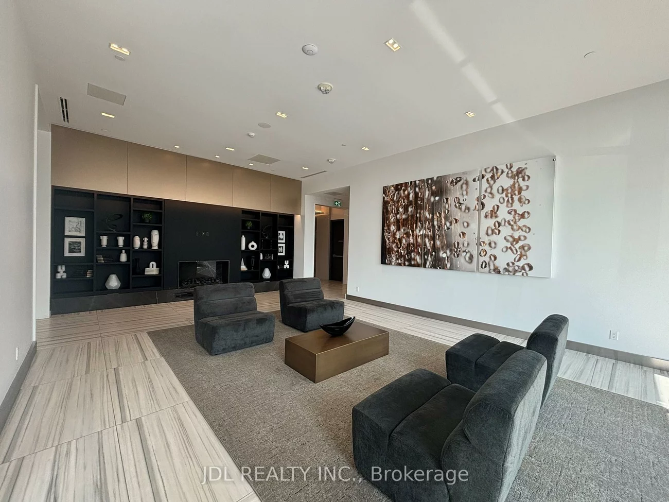 38, Water Walk, Unionville, Markham