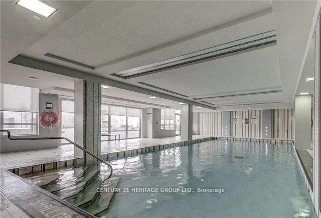 7167, Yonge, Thornhill, Markham