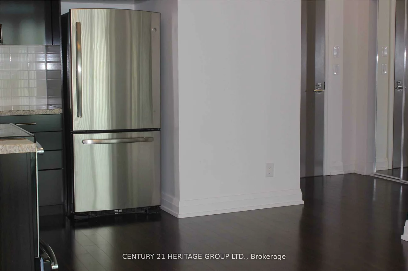 7167, Yonge, Thornhill, Markham