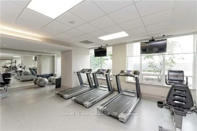 7167, Yonge, Thornhill, Markham