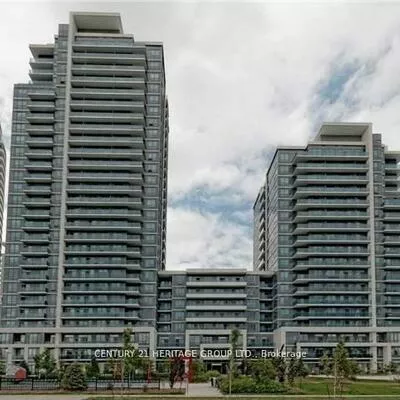 7167, Yonge, Thornhill, Markham