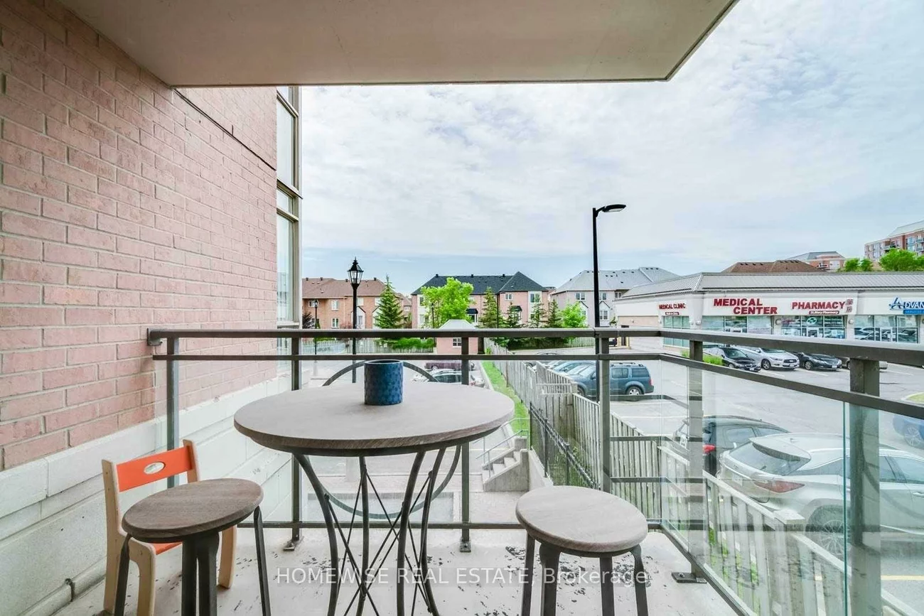 130, Pond, Commerce Valley, Markham