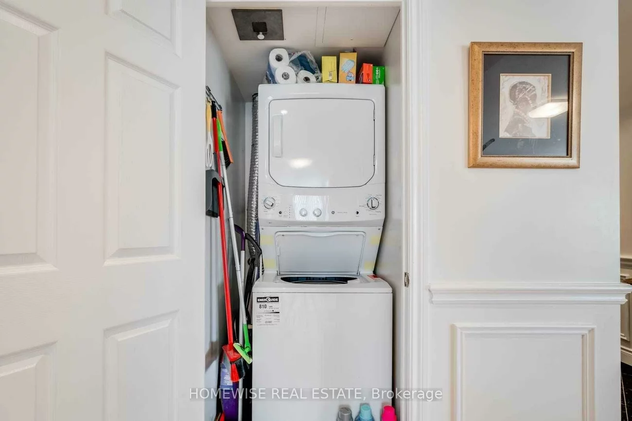 130, Pond, Commerce Valley, Markham