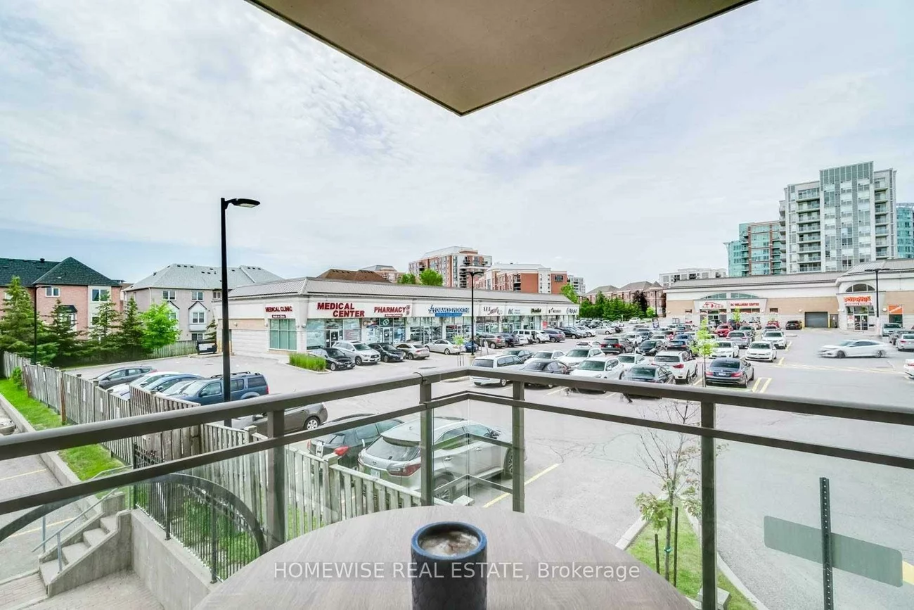 130, Pond, Commerce Valley, Markham