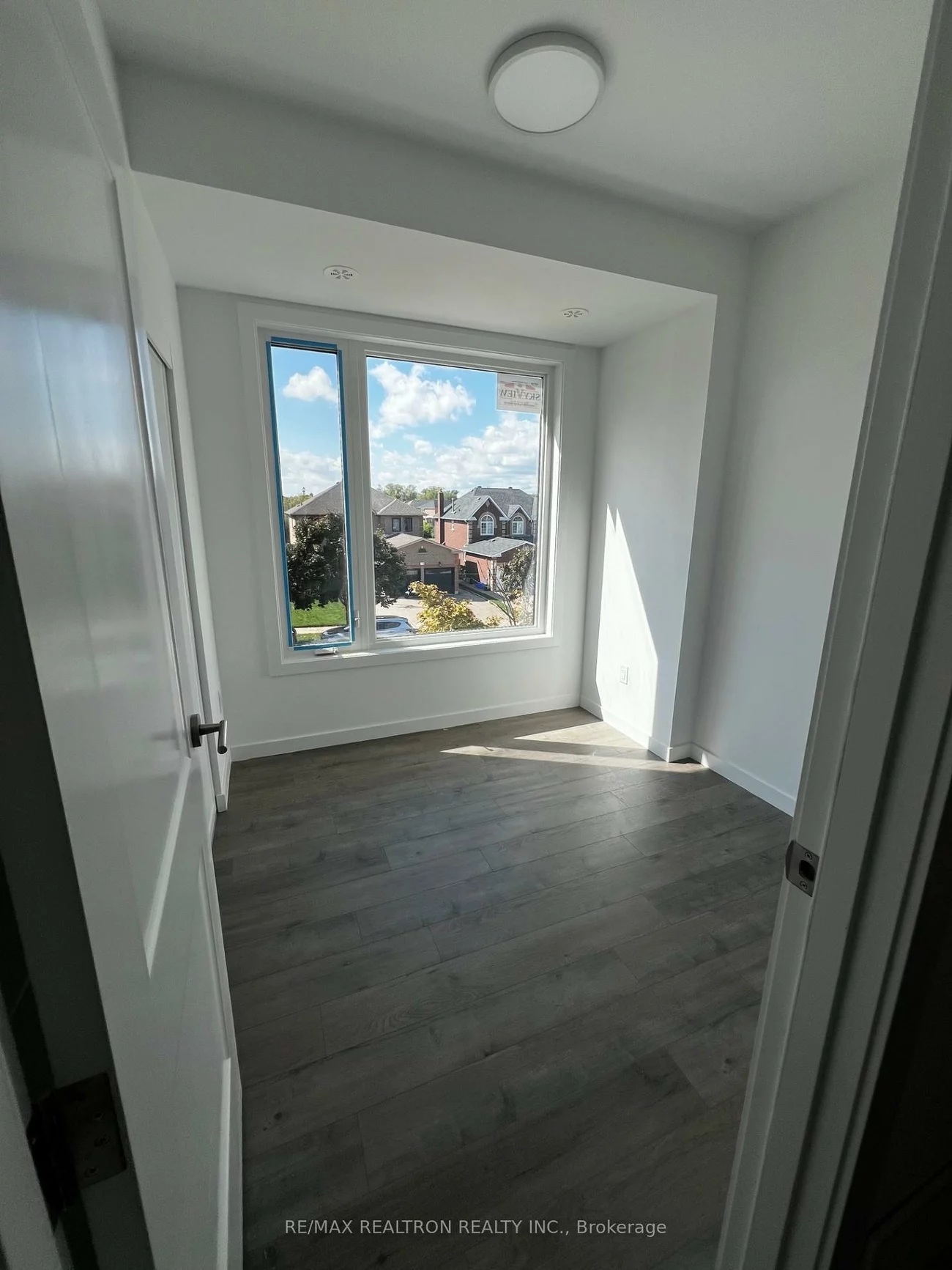 117, Marydale, Middlefield, Markham