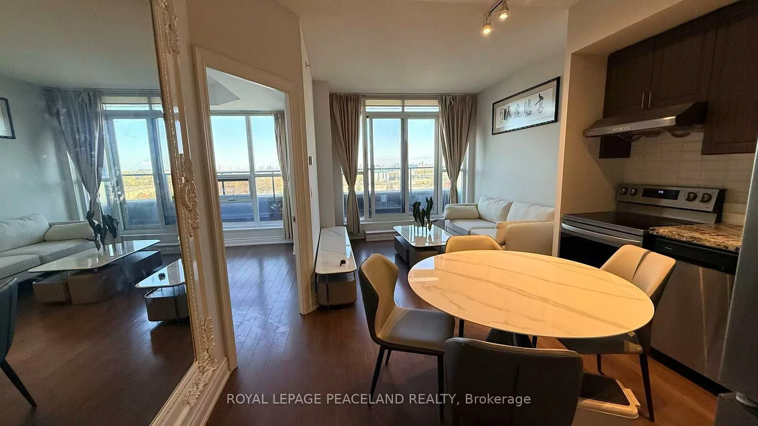 99, South Town Centre, Unionville, Markham