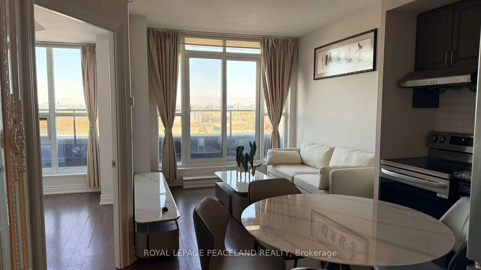 99, South Town Centre, Unionville, Markham