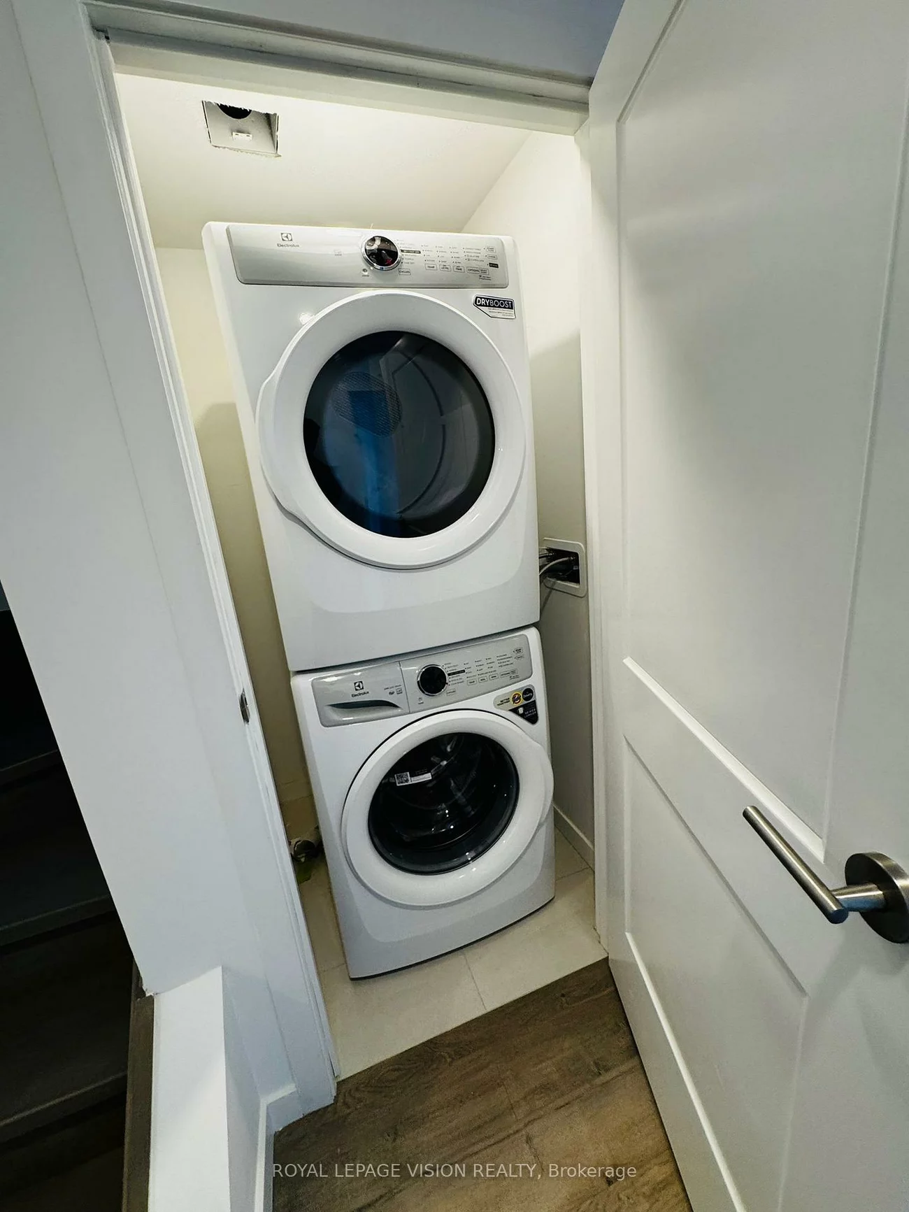 113, Marydale, Middlefield, Markham