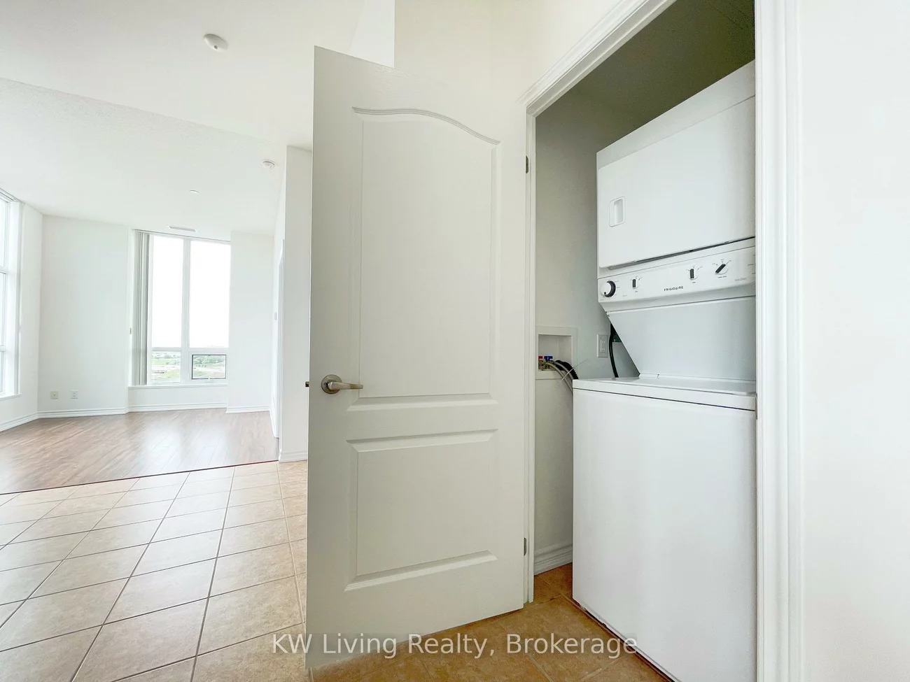 8323, Kennedy, Village Green-South Unionville, Markham