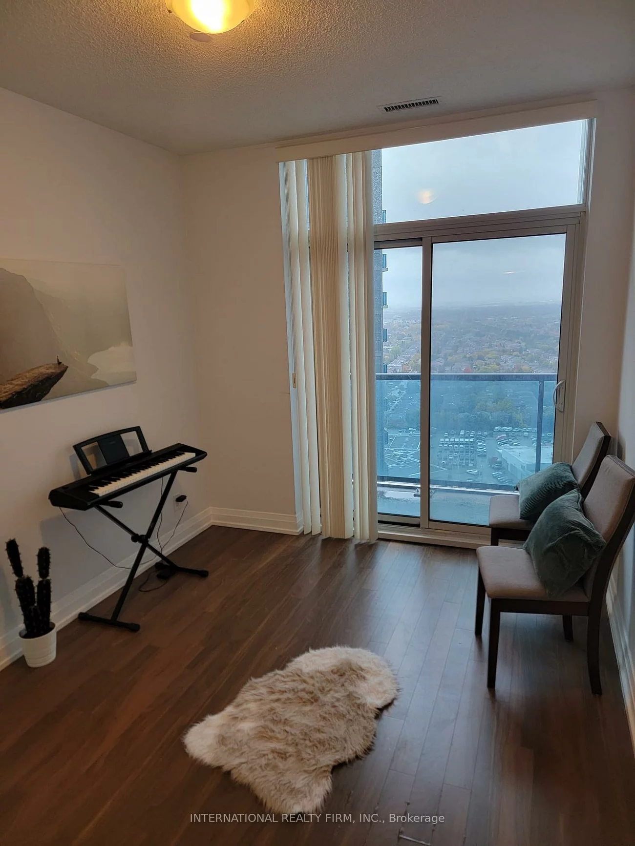 7165, Yonge, Thornhill, Markham