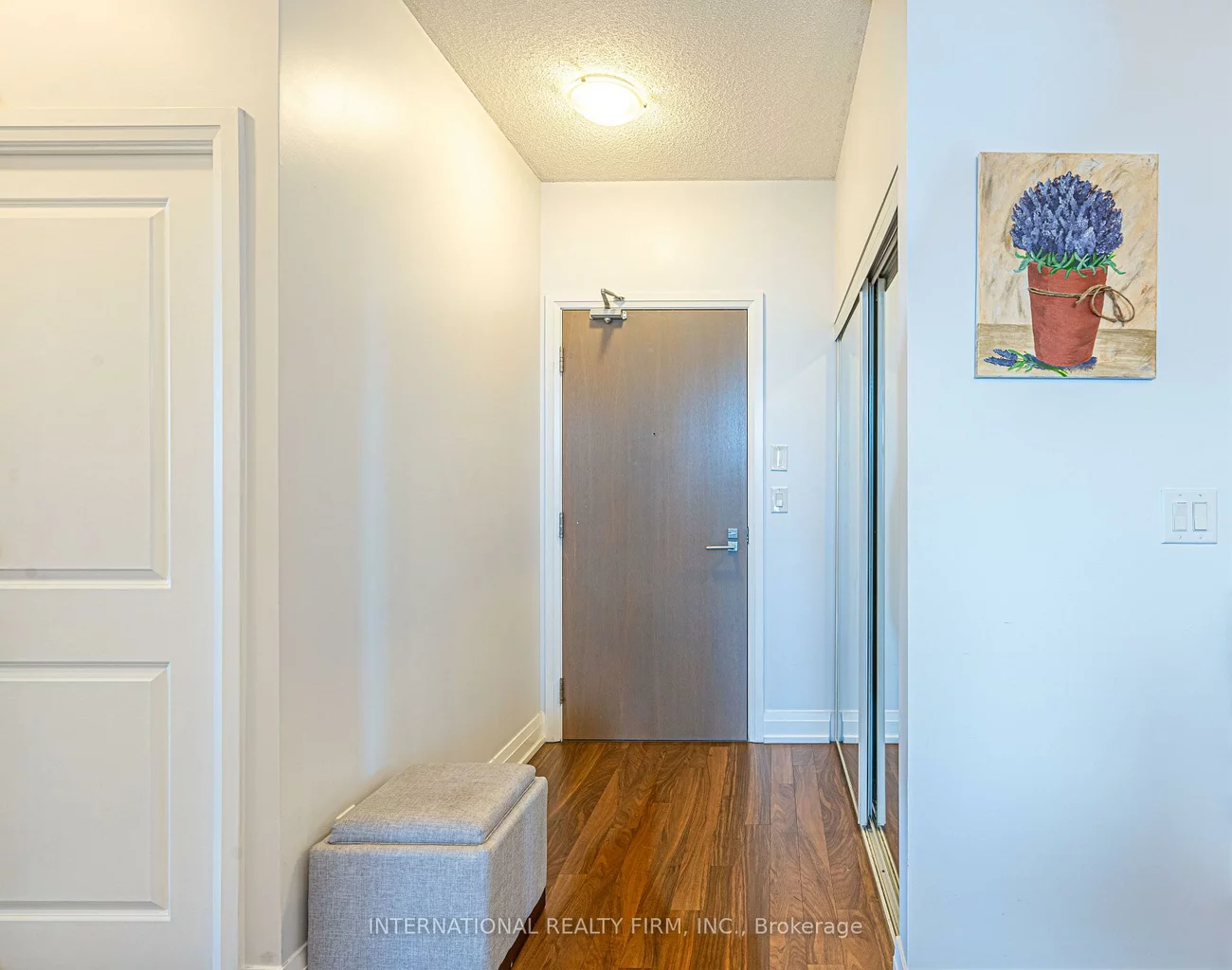 7165, Yonge, Thornhill, Markham