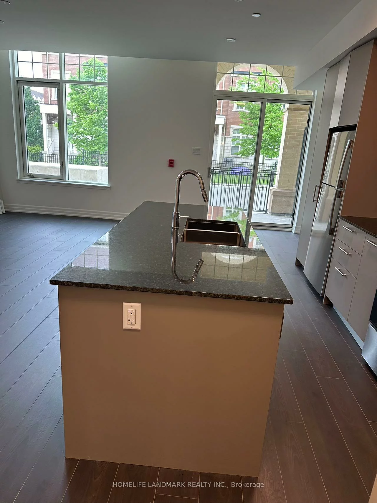 101, Cathedral High, Cathedraltown, Markham