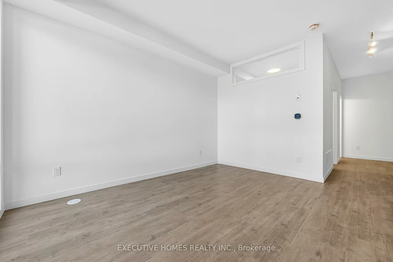 3175, Denison, Middlefield, Markham