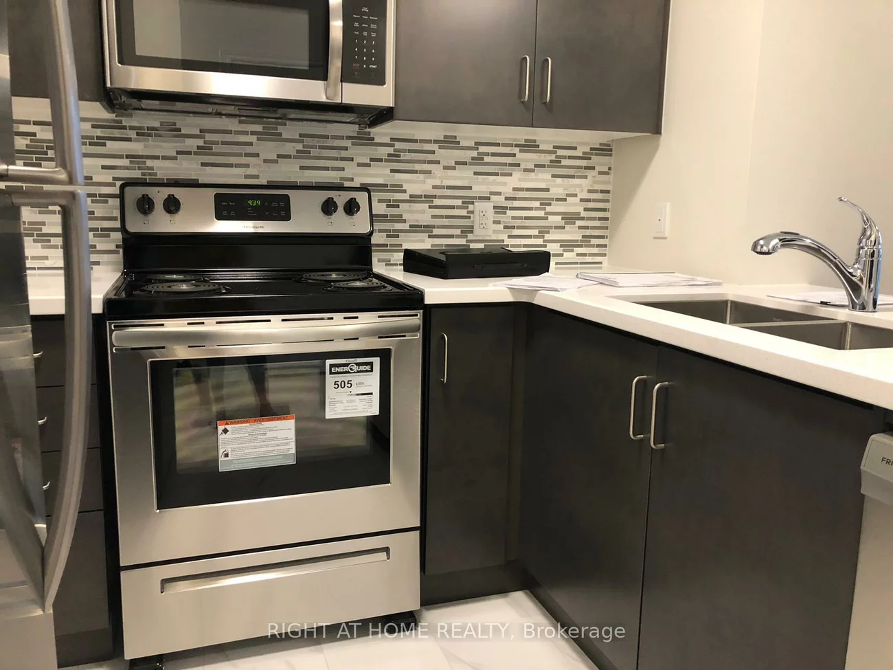 39, New Delhi, Cedarwood, Markham